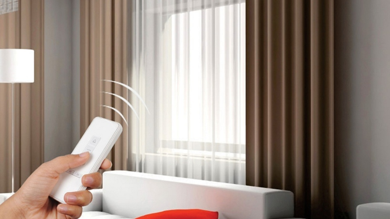 Motorized Curtain