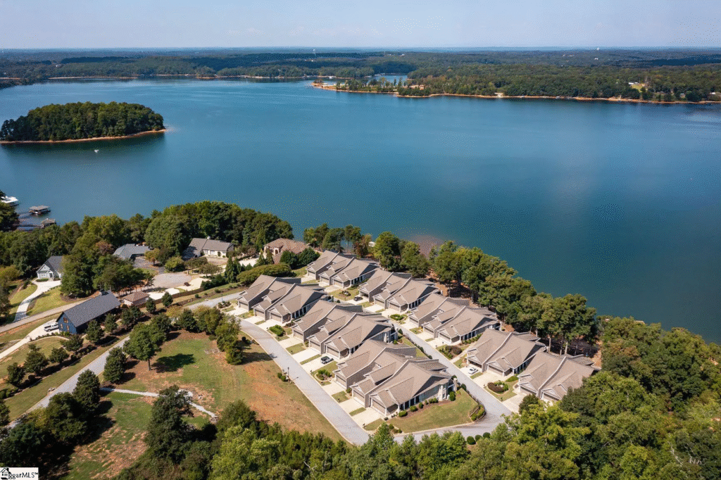 Lake Keowee