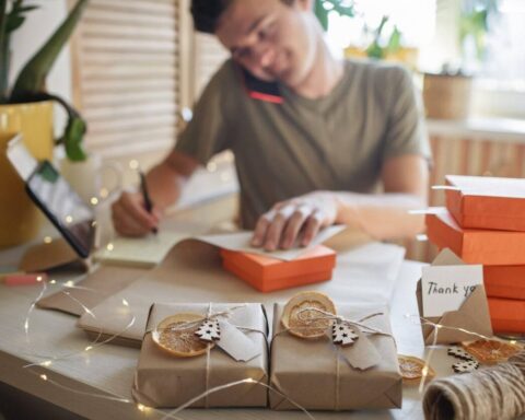 Building Trust Through Gifts Why Realtors Love Personalized Gift Boxes