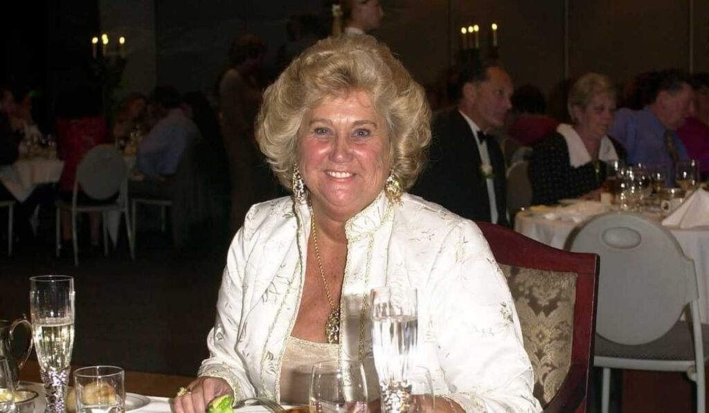 Noelene Edwards