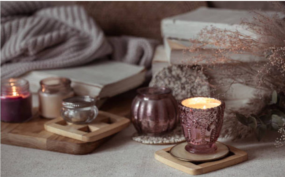 How to Choose the Right Scented Candle for Your Home