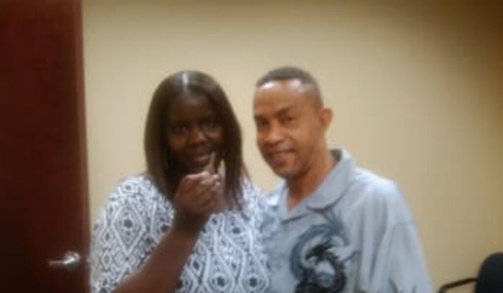 Alicia Acuna Husband