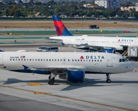 Delta Flight DL275