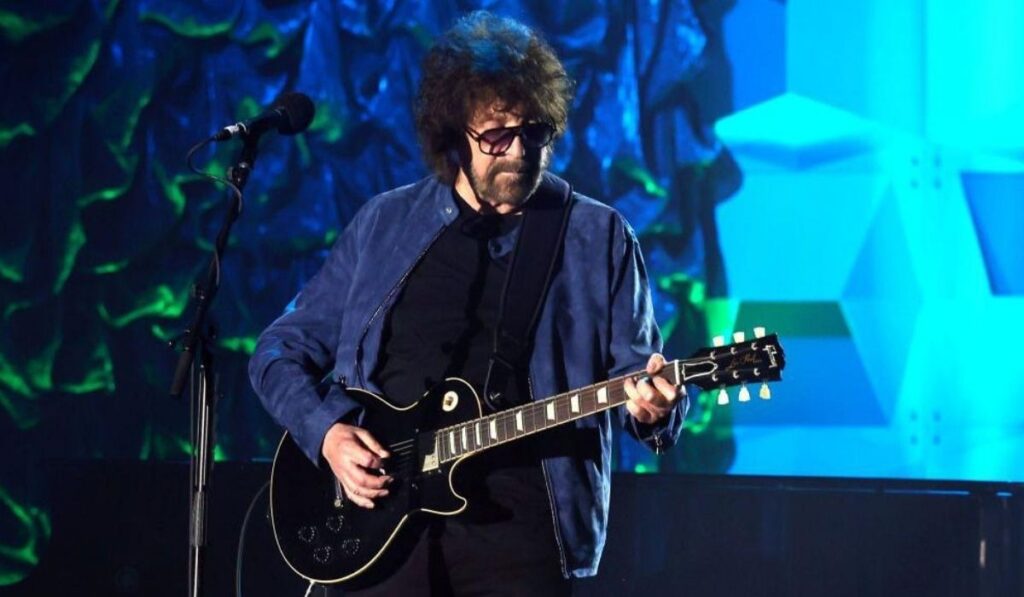 Where Does Jeff Lynne Live