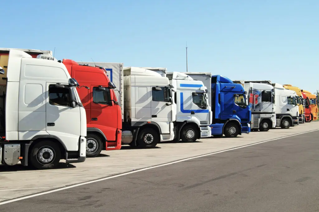 Why Drivers Need Secure Truck Parking Space for Rent Services
