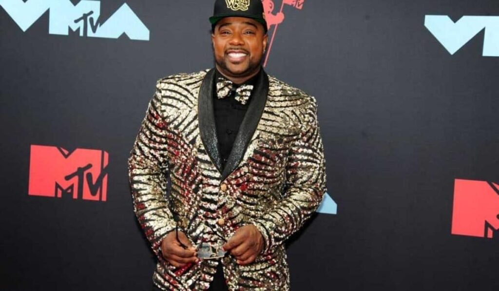 Corey Holcomb Net Worth 
